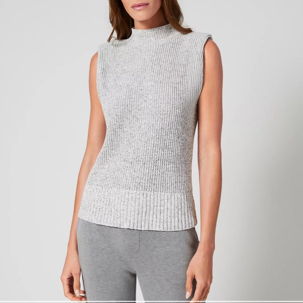 NWOT Grey & Gray Mockneck Sleeveless Sweater light gray XS